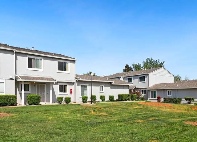Property at 455 Peerless Way #5, Tracy, CA 95376, 3 beds, 2.5 baths