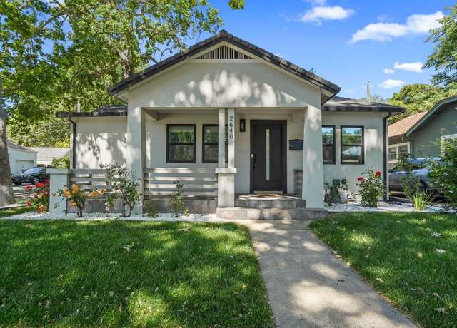 Property at 2640 17th St, Sacramento, CA 95818, 2 beds, 2 baths