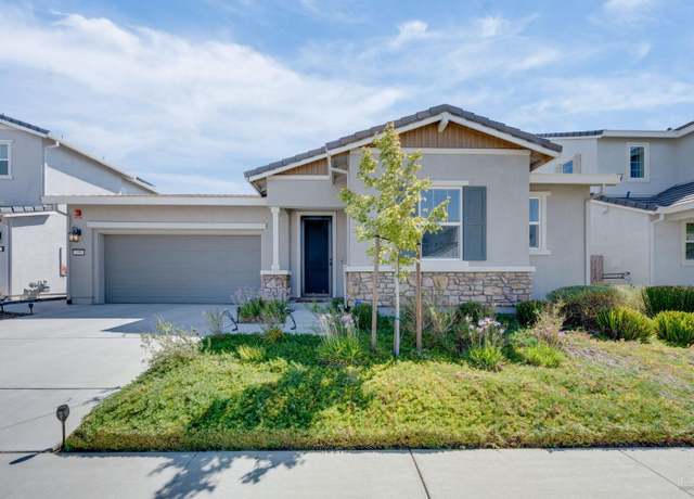 Property at 355 Hibiscus St, Vacaville, CA 95687, 3 beds, 2.5 baths