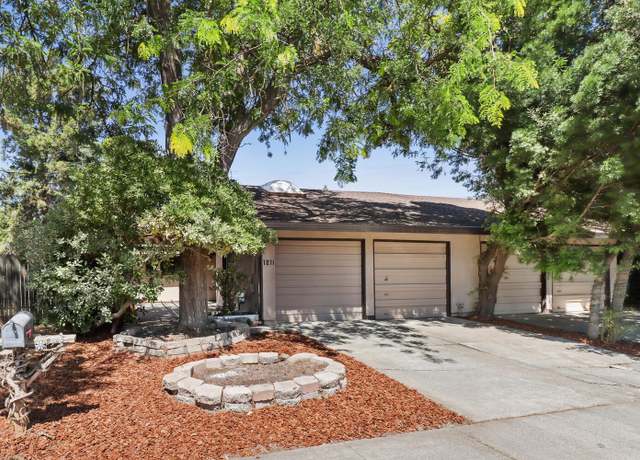 Property at 1211 Arthur St, Davis, CA 95616, 2 beds, 2 baths