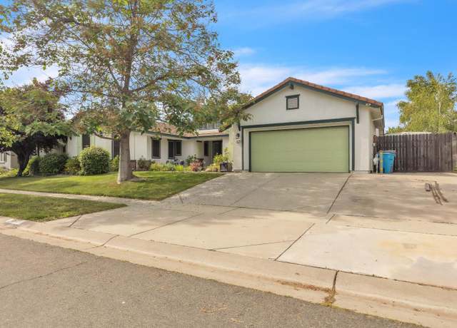 Property at 1073 Bronco Dr, Plumas Lake, CA 95961, 4 beds, 2 baths