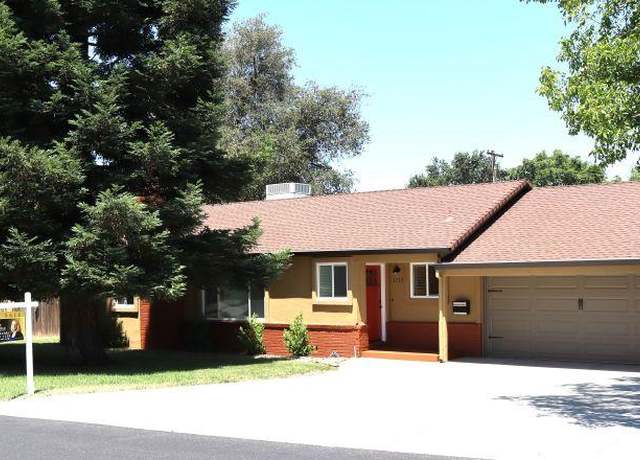 Property at 8725 Jonnie Way, Fair Oaks, CA 95628, 3 beds, 2 baths