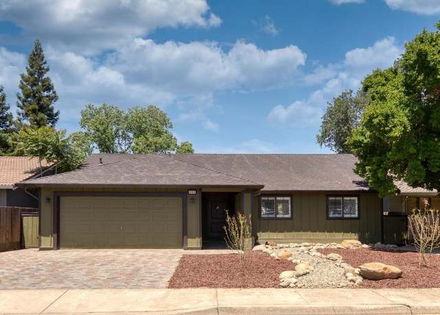 Property at 892 River Bluff Dr, Oakdale, CA 95361, 3 beds, 2 baths