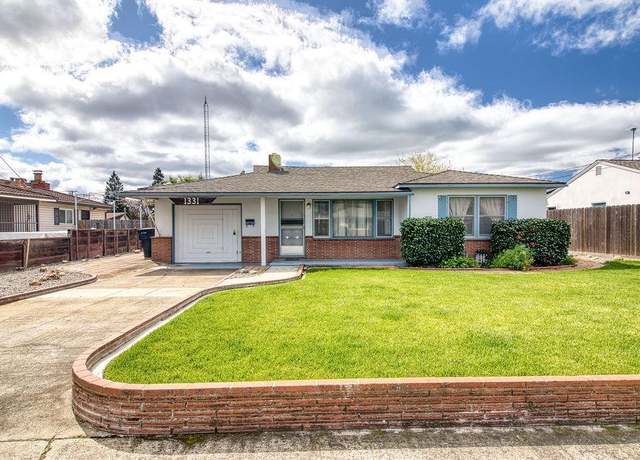 Property at 1331 Pontiac St, Oakdale, CA 95361, 3 beds, 1 bath