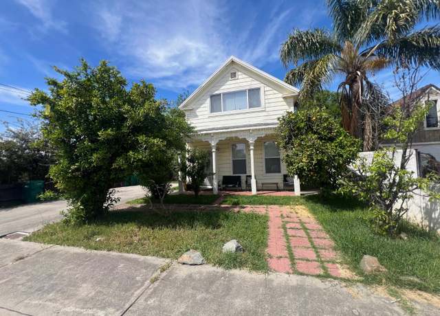Property at 235 - 237 E Knoles Way, Stockton, CA 95204, 2 beds, 3 baths