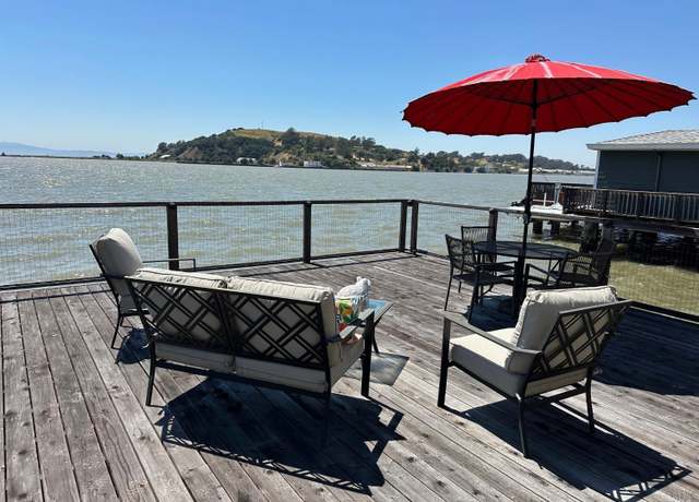 Property at 9 Sandy Beach Rd, Vallejo, CA 94590, 1 bed, 1 bath