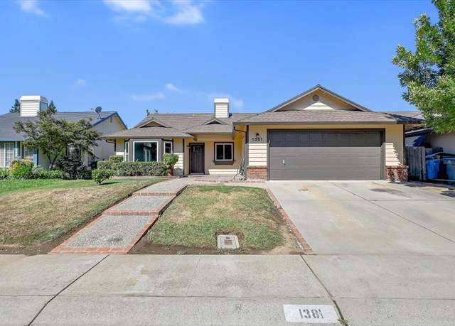 Property at 1381 Trandewind Dr, Yuba City, CA 95991, 4 beds, 2 baths
