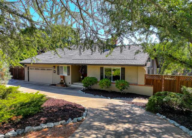Property at 801 Stoneman Way, El Dorado Hills, CA 95762, 3 beds, 2.5 baths