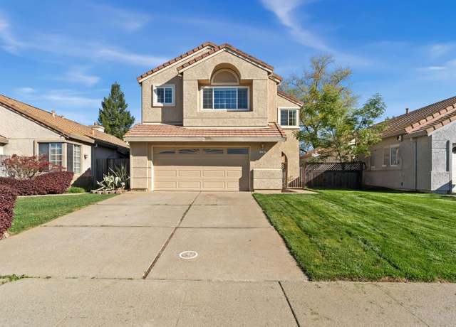 Property at 276 Union St, Roseville, CA 95678, 4 beds, 2.5 baths