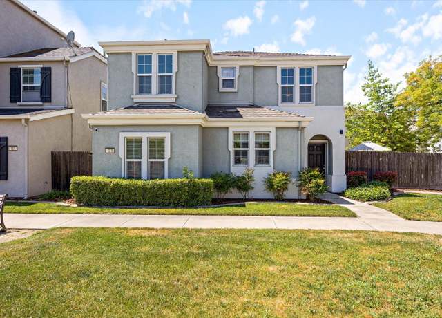 Property at 131 Ashwick Loop, Sacramento, CA 95823, 3 beds, 2.5 baths