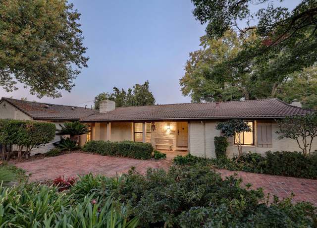 Property at 3320 Edgar Ln, Carmichael, CA 95608, 3 beds, 2 baths