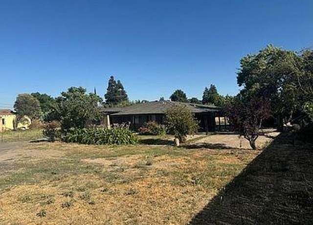 Property at 2960 Rocky Ln, Riverbank, CA 95367, 4 beds, 2 baths