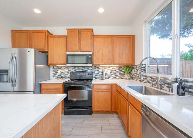 Property at 2605 Chesapeake Bay Cir, Cameron Park, CA 95682, 3 beds, 2.5 baths