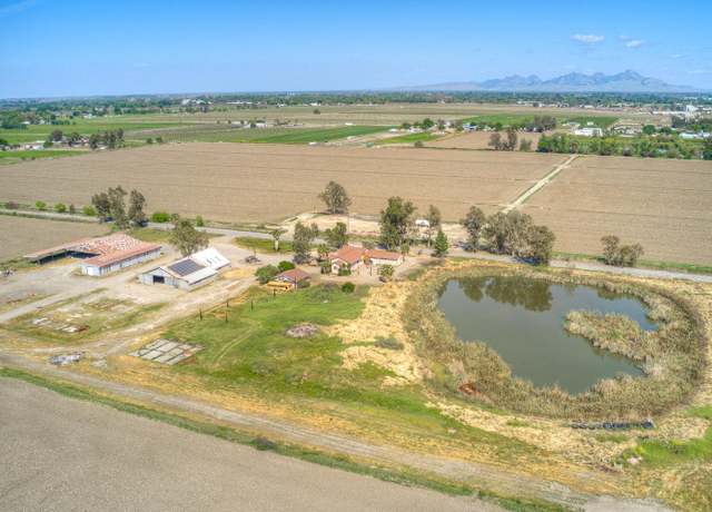 Property at 3145 Hunter Rd, Colusa, CA 95932, 3 beds, 2.5 baths