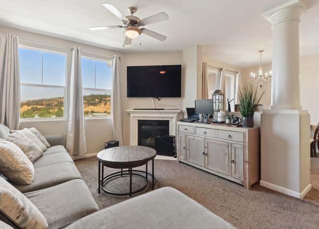 Property at 400 Moon Cir #428, Folsom, CA 95630, 3 beds, 2 baths