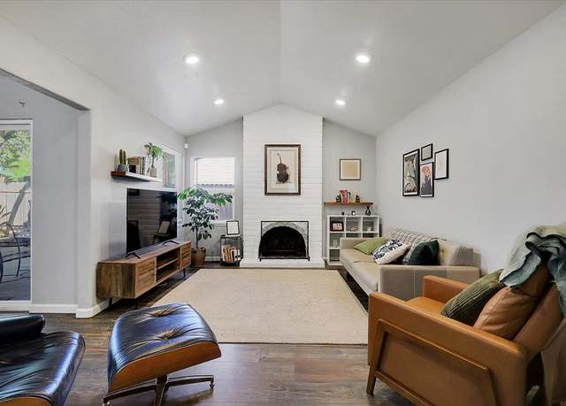 Property at 8977 Brydon Way, Sacramento, CA 95826, 4 beds, 2 baths