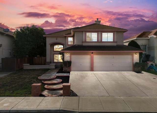 Property at 1366 Mansfield St, Tracy, CA 95376, 4 beds, 2.5 baths