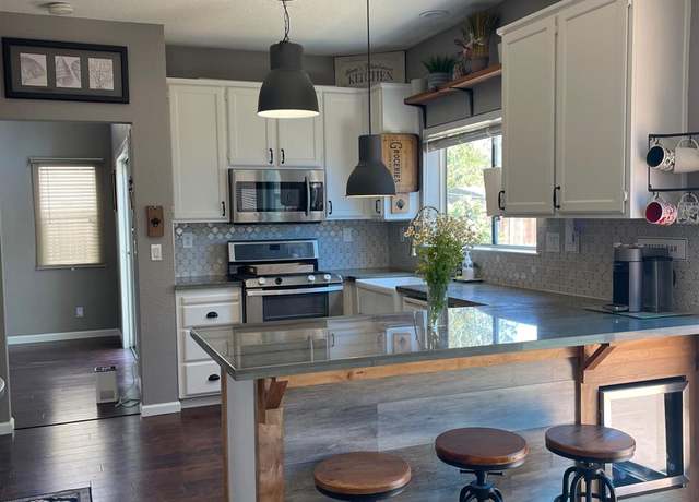 Property at 9441 Lakewind Ln, Elk Grove, CA 95758, 3 beds, 2.5 baths