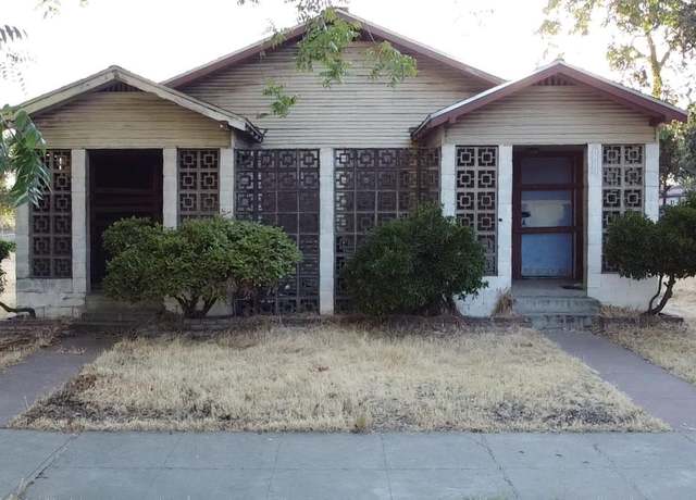Property at 101 Fairview Ave, Modesto, CA 95354, 2 beds, 2 baths