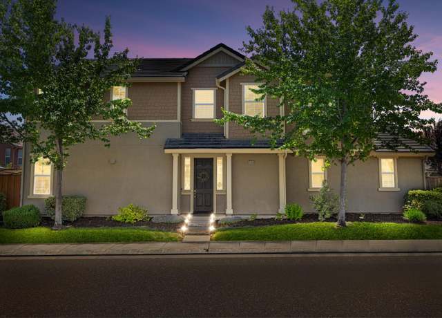 Property at 9336 Vintner Cir, Patterson, CA 95363, 3 beds, 2.5 baths