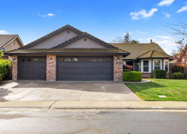 Property at 934 Corral Pl, Galt, CA 95632, 3 beds, 2 baths