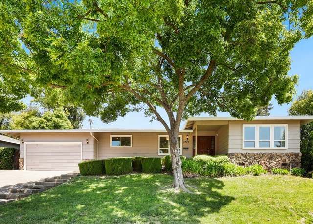 Property at 7773 Palmyra Dr, Fair Oaks, CA 95628, 4 beds, 3 baths