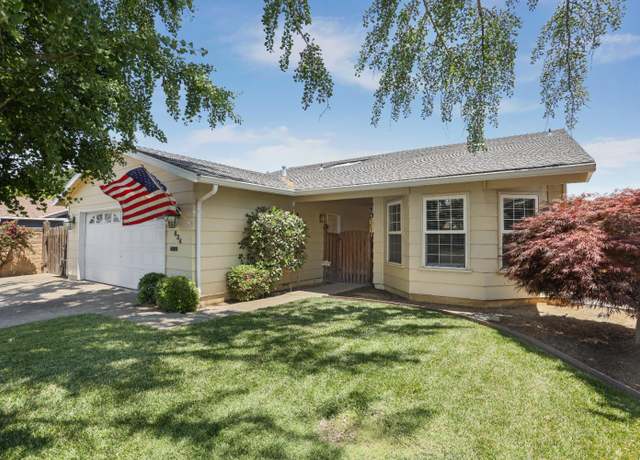 Property at 834 N Ham Ln, Lodi, CA 95242, 3 beds, 2 baths