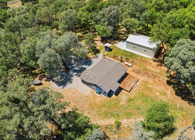 Property at 10048 Pineapple Ct, Grass Valley, CA 95949, 2 beds, 2 baths