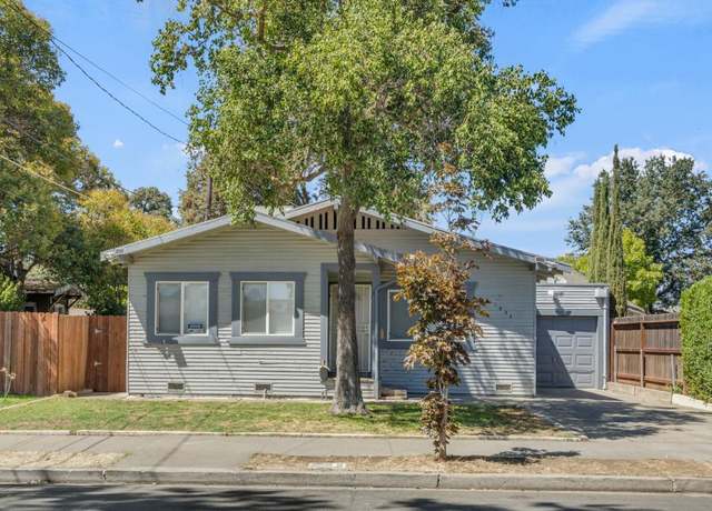 Property at 1933 El Monte Ave, Sacramento, CA 95815, 3 beds, 2 baths
