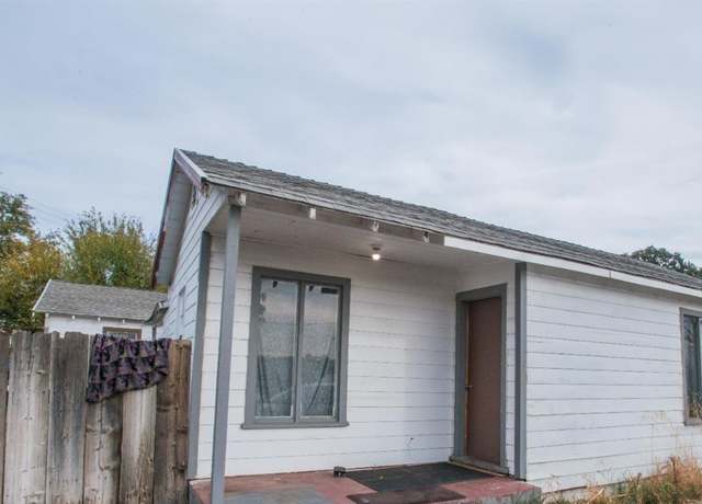 Property at 8701 E Stockton Blvd, Elk Grove, CA 95624, 4 beds, 2 baths