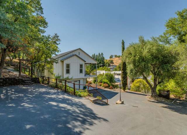 Property at 14385 Gods Hls, Amador City, CA 95601, 2 beds, 2.5 baths