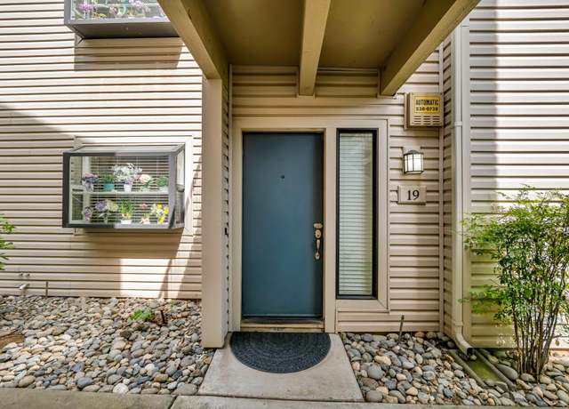 Property at 2280 Hurley Way #19, Sacramento, CA 95825, 2 beds, 2 baths