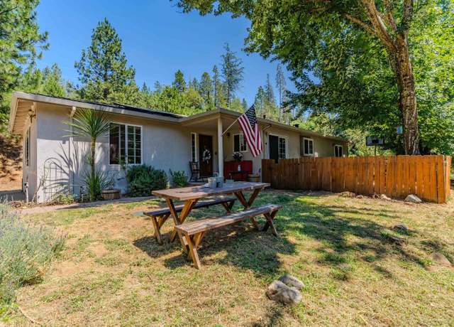 Property at 13920 Gold Mine Rd, Pine Grove, CA 95665, 3 beds, 2.5 baths