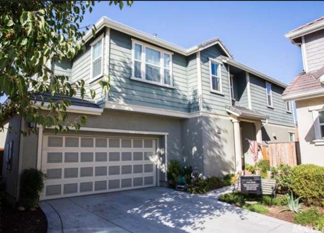 Property at 9397 Vintner Cir, Patterson, CA 95363, 3 beds, 2.5 baths