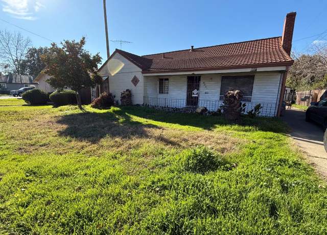 Property at 4580 44th St, Sacramento, CA 95820, 3 beds, 1 bath