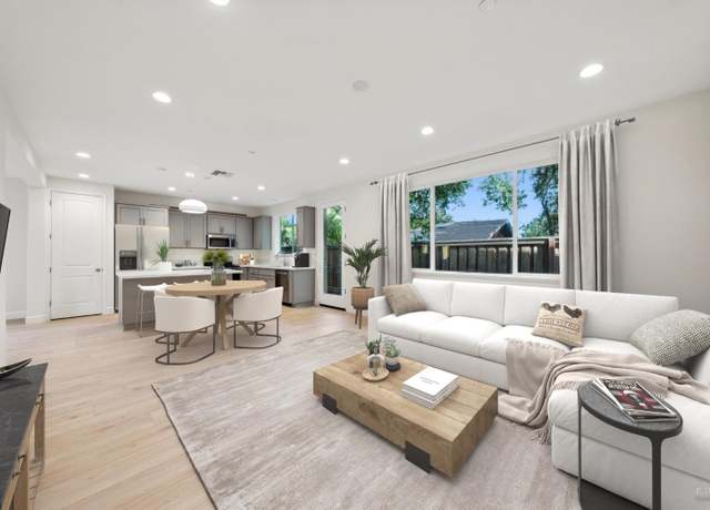 Property at 109 Creek View Cir, Fairfield, CA 94533, 3 beds, 2.5 baths