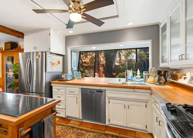 Property at 771 Bianco Ct, Davis, CA 95616, 4 beds, 3.5 baths