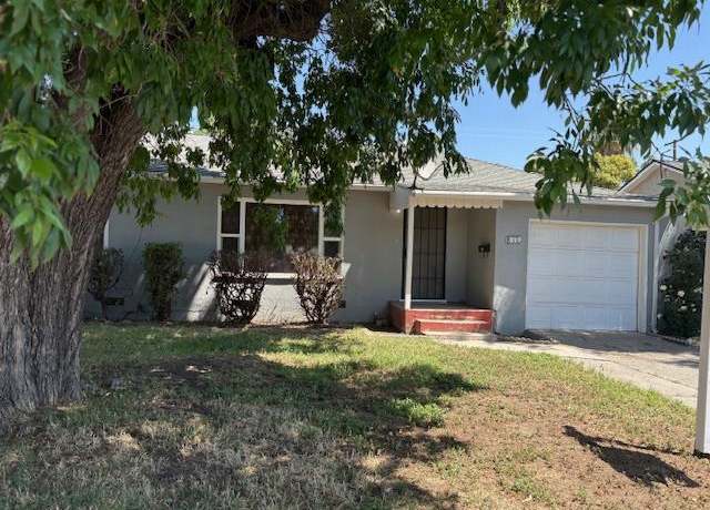 Property at 817 Norwegian Ave, Modesto, CA 95350, 2 beds, 2 baths