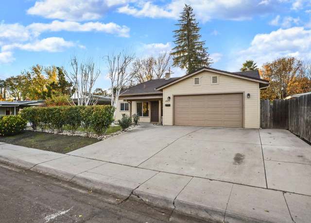 Property at 6413 N Pershing Ave, Stockton, CA 95207, 3 beds, 3 baths