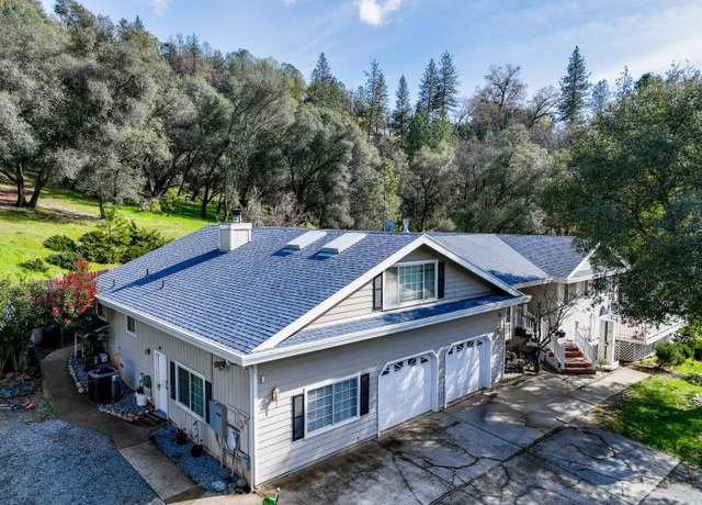 Property at 19435 Victoria Dr, Grass Valley, CA 95949, 3 beds, 2.5 baths
