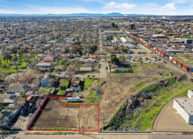 Property at 921 S Aurora St, Stockton, CA 95206