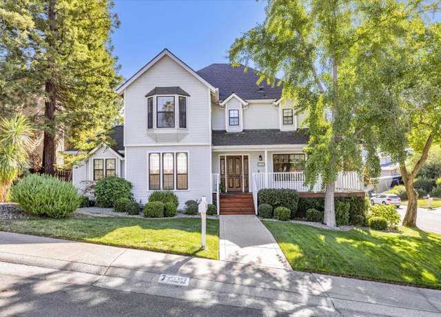Property at 7900 Meadowridge Ct, Fair Oaks, CA 95628, 4 beds, 2.5 baths