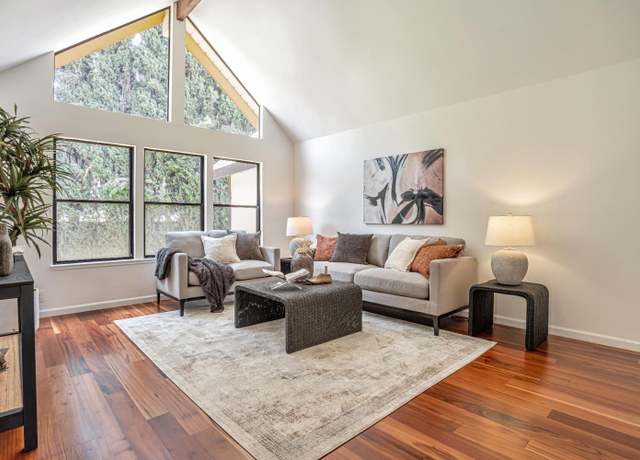 Property at 5722 Reinhold St, Fair Oaks, CA 95628, 4 beds, 2.5 baths