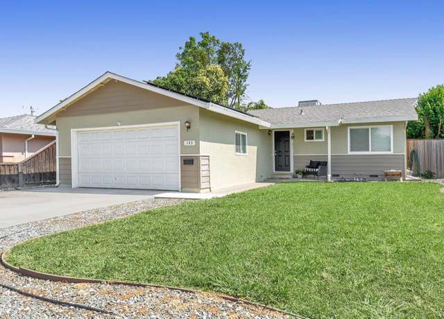 Property at 143 W Woodland Ave, Woodland, CA 95695, 3 beds, 1 bath