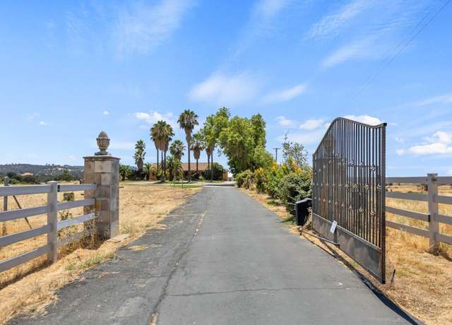 Property at 6780 Mccourtney Rd, Lincoln, CA 95648, 3 beds, 2.5 baths
