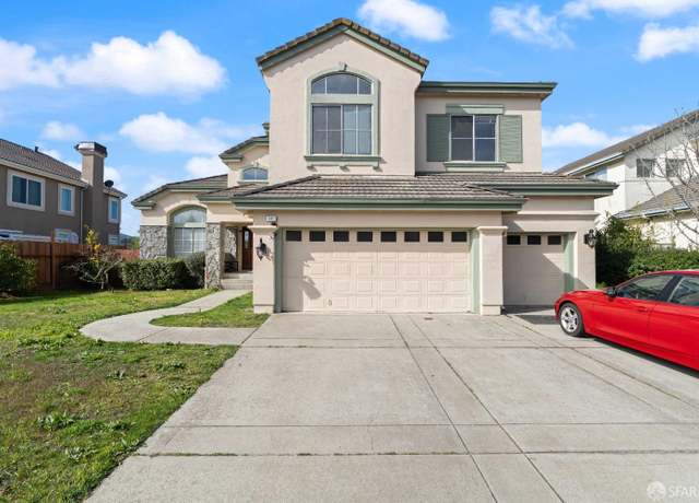 Property at 17 Lakewood Cir, San Mateo, CA 94402, 4 beds, 3 baths