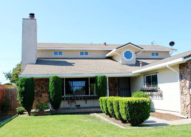 Property at 2536 47th Ave, Sacramento, CA 95822, 3 beds, 3 baths