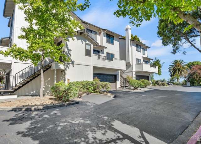 Property at 1 Frisbie St #521, Vallejo, CA 94590, 2 beds, 1.5 baths