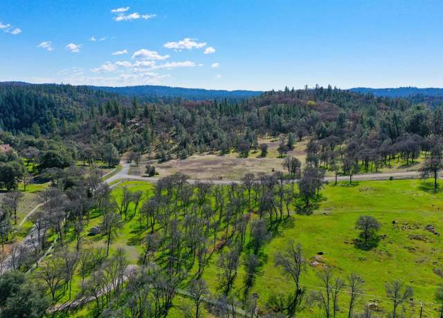 Property at 22498 Retherford Rd, Auburn Unincorp, CA 95602