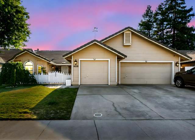 Property at 998 Fernando Way, Galt, CA 95632, 3 beds, 2 baths